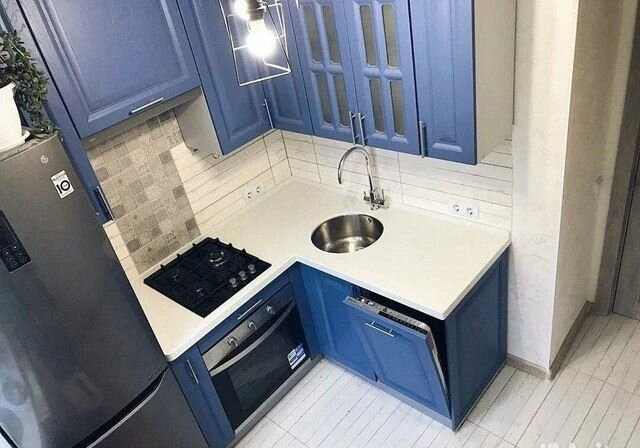 Кухни на заказ по индивидуальным размерам
